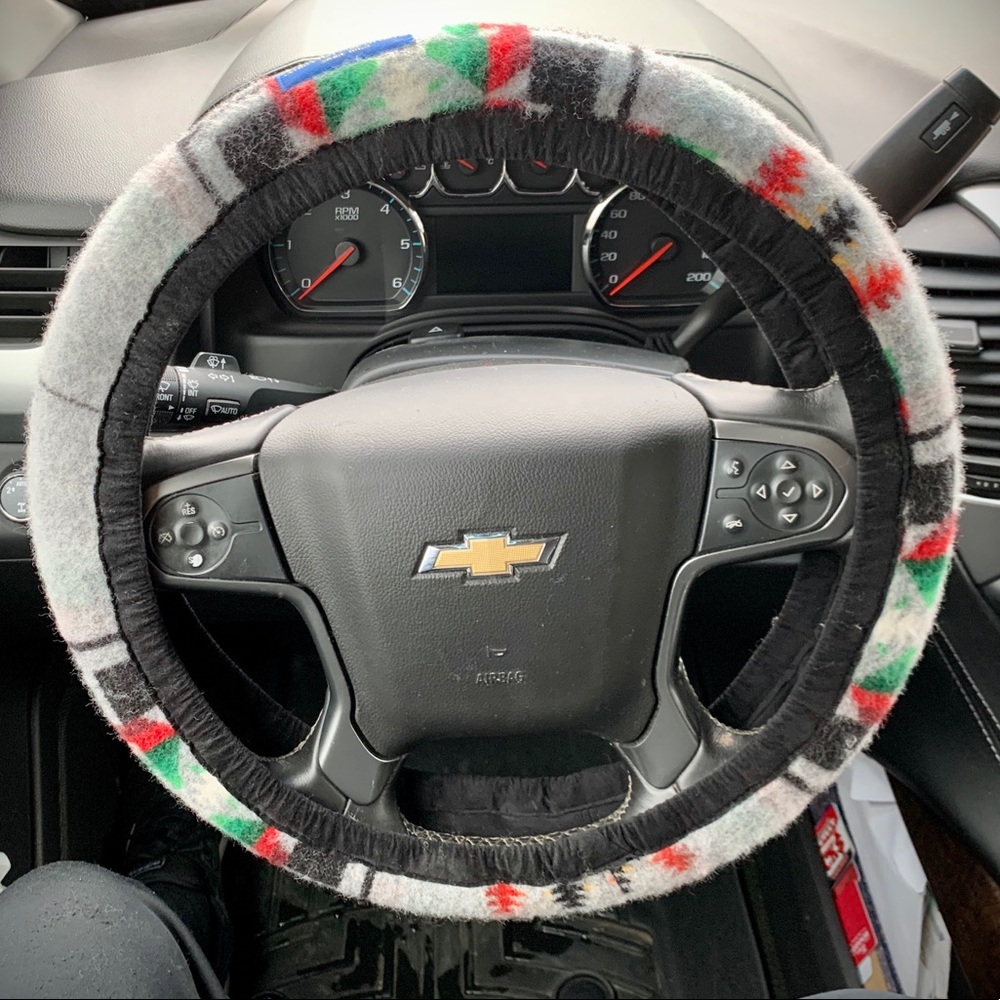 Pendleton Steering Wheel Cover Almost New!